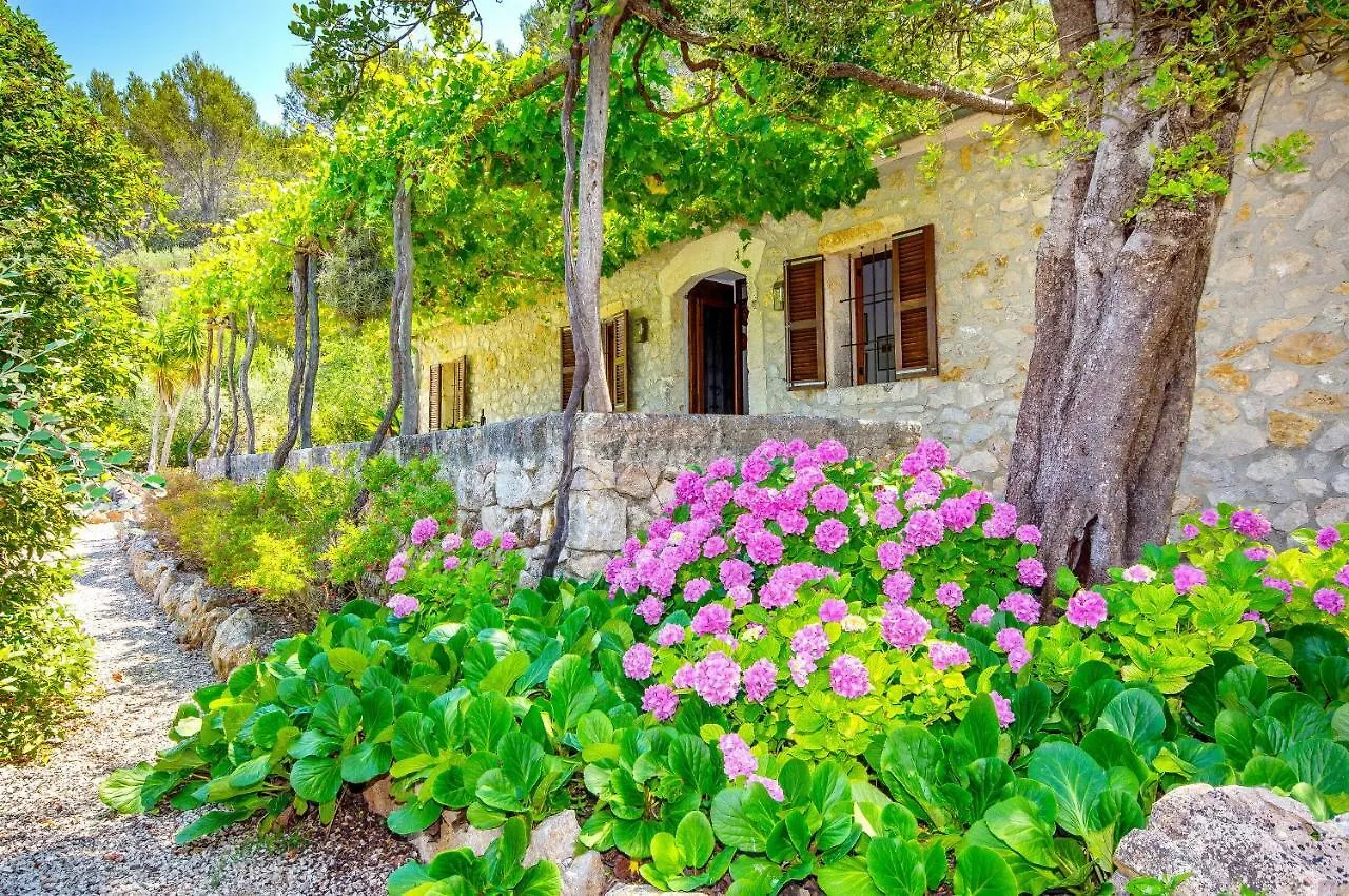 Villa Na Garrovera Pollenca