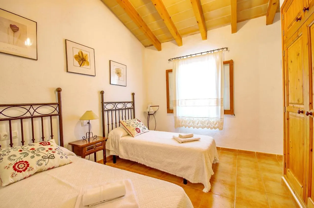 Na Garrovera Pollenca Villa