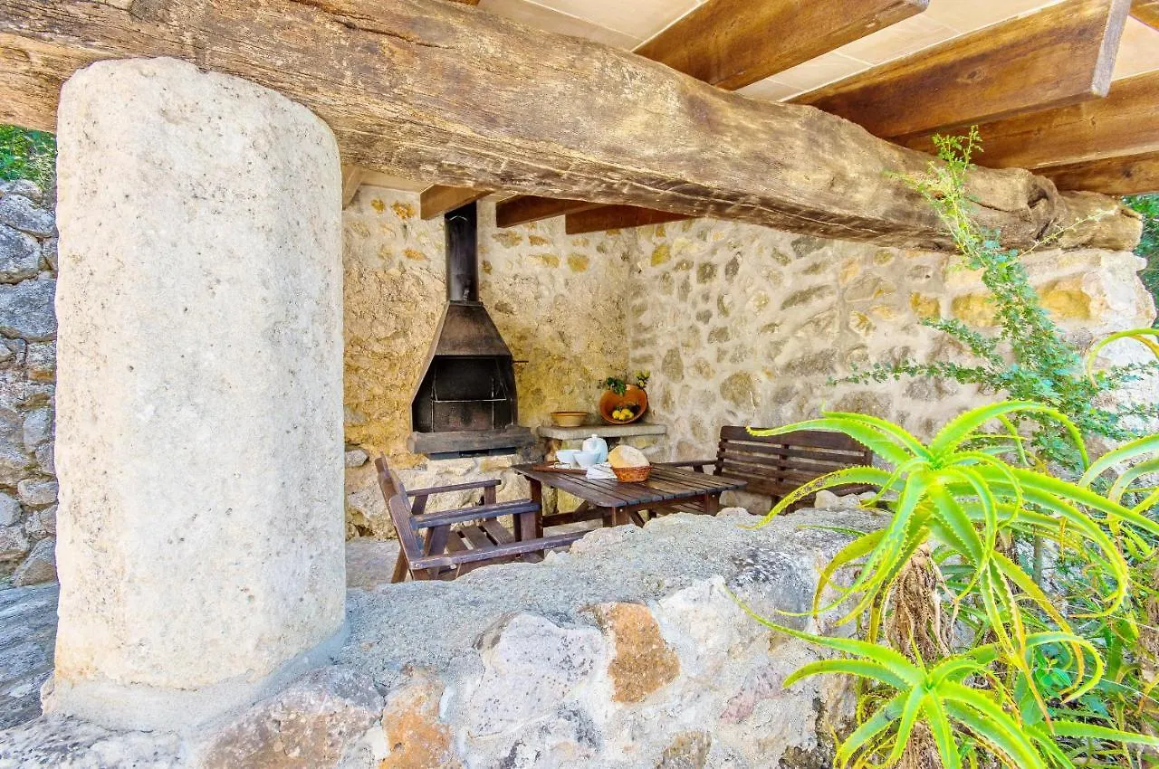 Villa Na Garrovera Pollenca